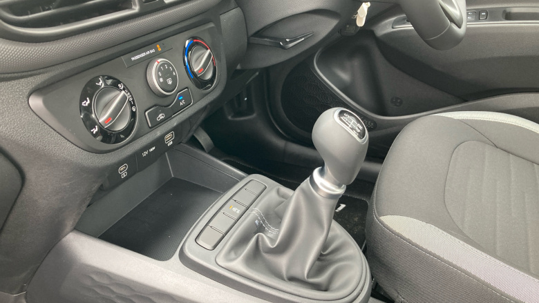 Hyundai i10 1.0 [63] Advance 5dr [Nav] Petrol Hatchback